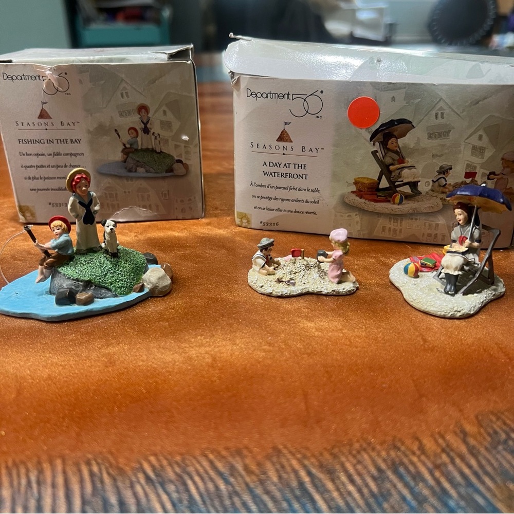NWT Department 56 Seasons Bay Figurines fishing a day at waterfront set